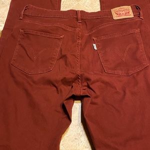 Mid Rise Skinny Levis jeans